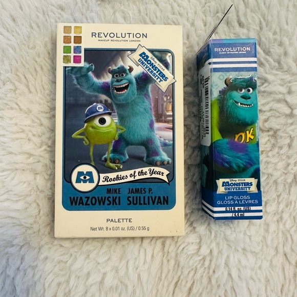 NIB Monster Inc Beauty Bundle - Picture 11 of 11